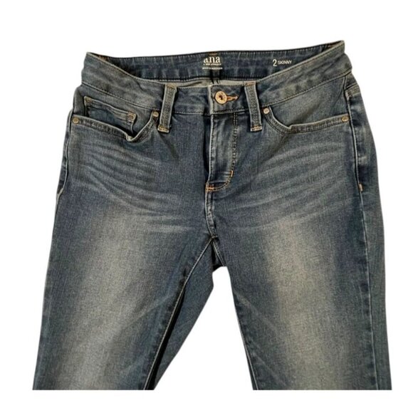 A.N.A. Women's Medium Wash Stretch Skinny Jeans SIZE-2 - Picture 4 of 5